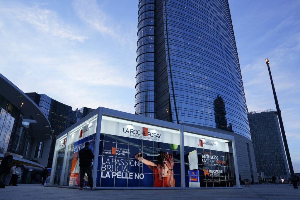 la roche posay showroom 2026